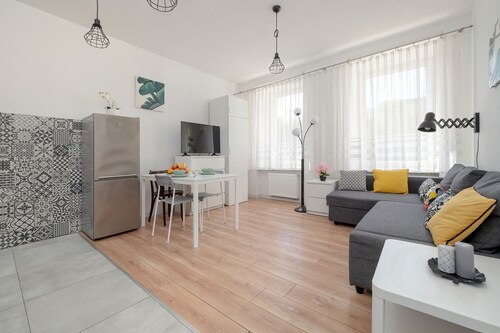 Cosy Studio With Parking by Renters