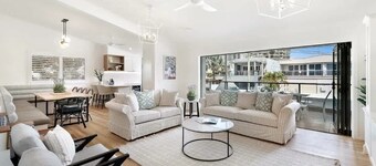 Budds Villa 1 By Khove