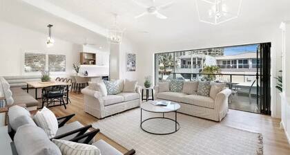 Budds Villa 1 By Khove