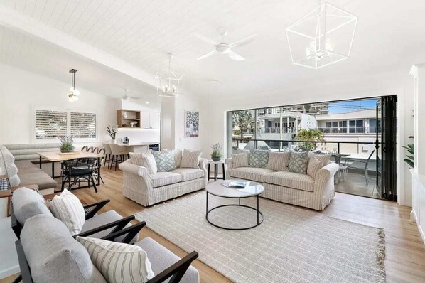 Fernseher, Arbeitsbereiche