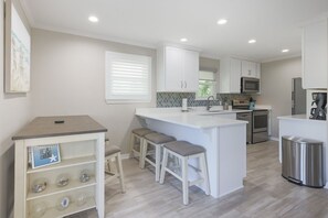 Lägenhet - 2 sovrum | Eget kök | Ugn och kaffe- och tebryggare