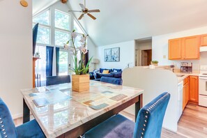 House (3 Bedrooms) | Interior - Golf + Hike: Home w/ Resort Perks in Hedgesville (Hedgesville)