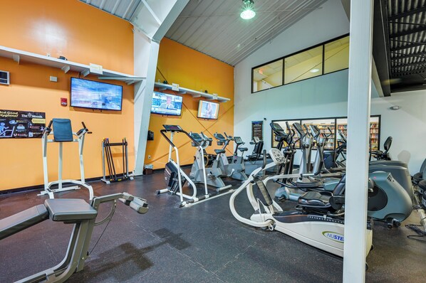 House (3 Bedrooms) | Interior - Golf + Hike: Home w/ Resort Perks in Hedgesville (Hedgesville)