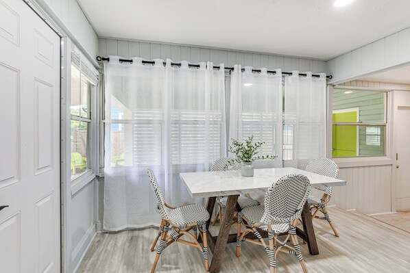 House (3 Bedrooms) | Interior - Idyllic Sarasota Home w/ Yard: 2 Mi to Beach! (Sarasota)