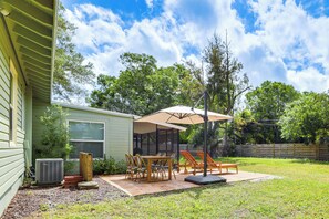 House (3 Bedrooms) | Interior - Idyllic Sarasota Home w/ Yard: 2 Mi to Beach! (Sarasota)