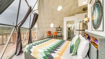 Apartment (0 Bedroom) | Interior