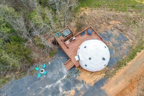 Apartment (0 Bedroom) | Interior - 'star View Dome' Broken Bow Gem: Hot Tub & Deck! (Broken Bow)