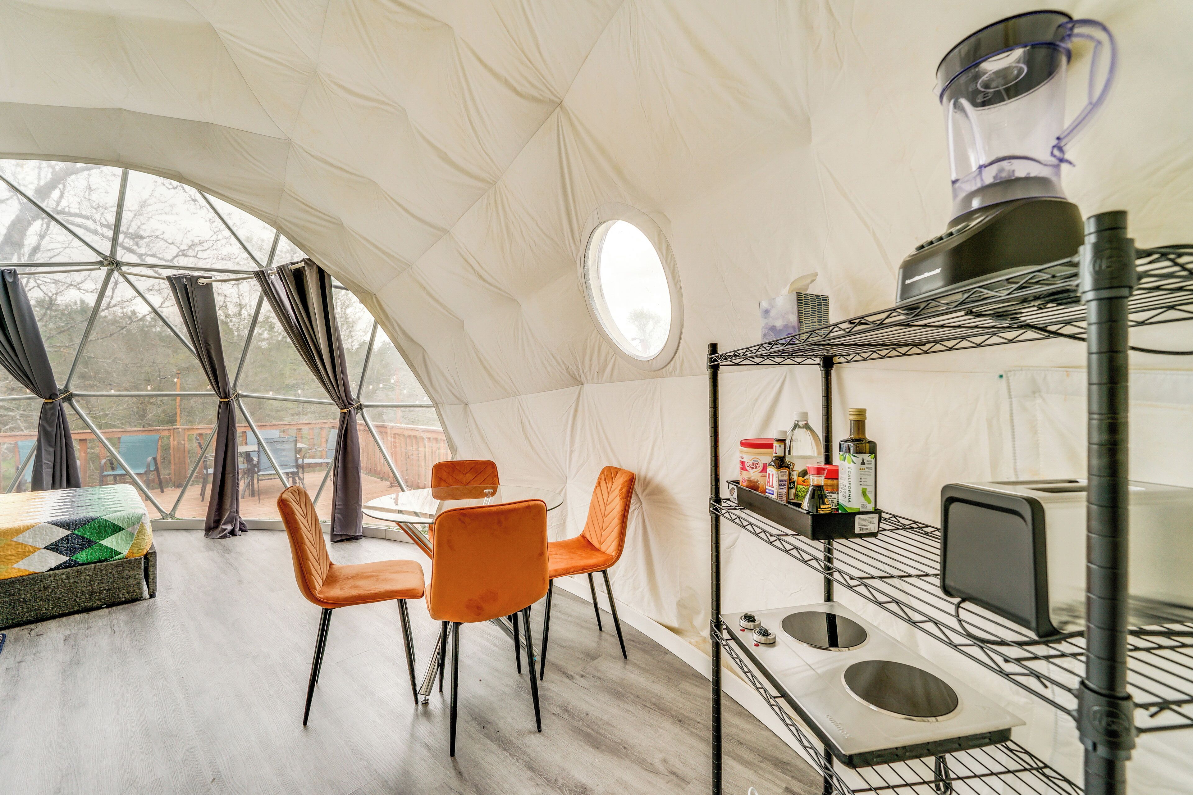 Apartment (0 Bedroom) | Interior