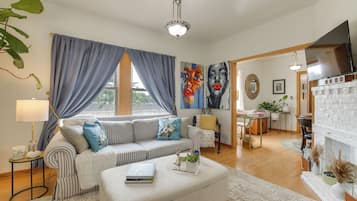 House (3 Bedrooms) | Front of property