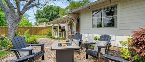 House (3 Bedrooms) | Front of property