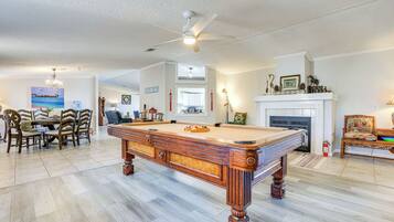 House (4 Bedrooms) | Interior