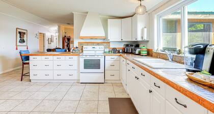 Dreamy Home on Lake Istokpoga w/ Dock + Views!