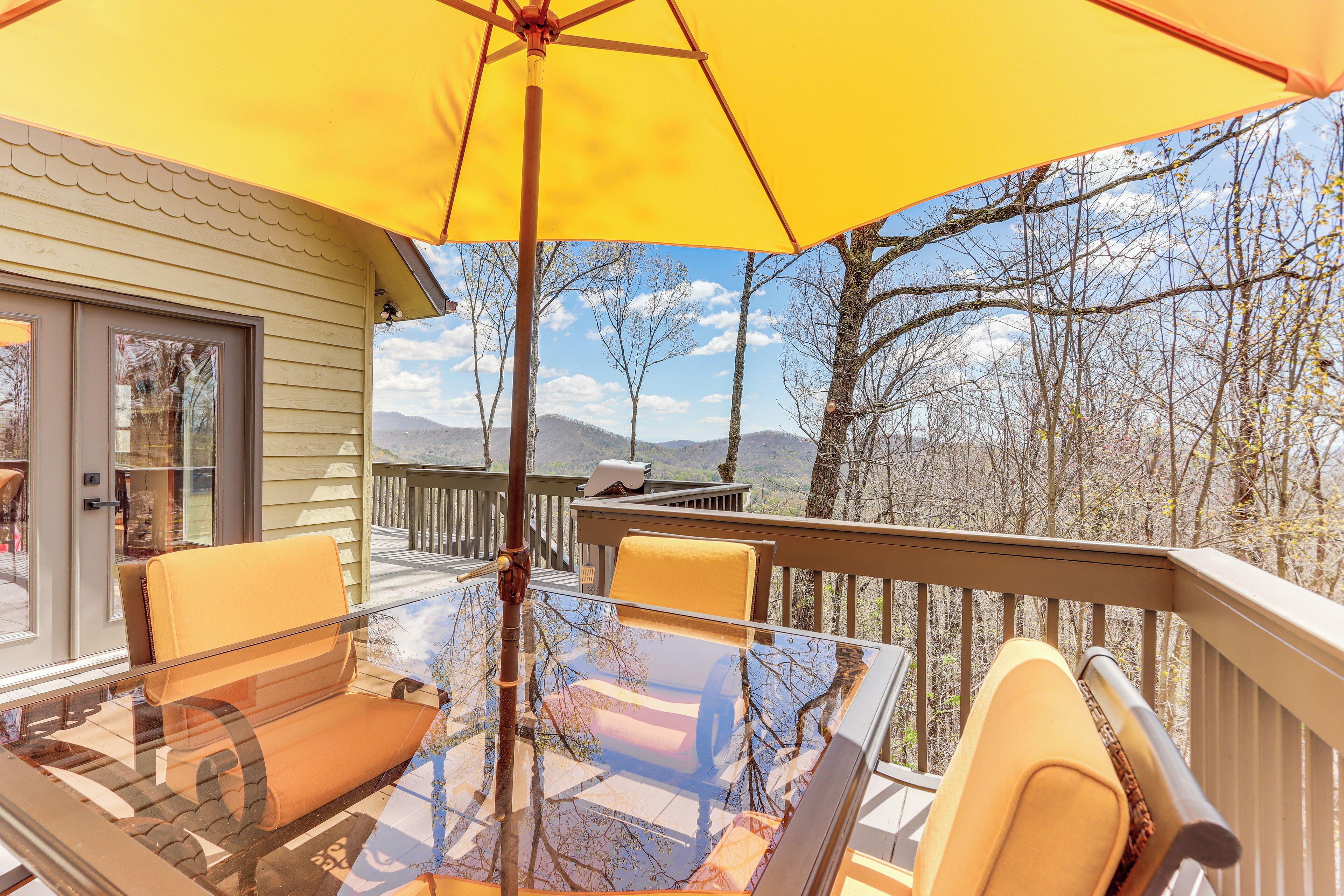 House (2 Bedrooms) | Front of property