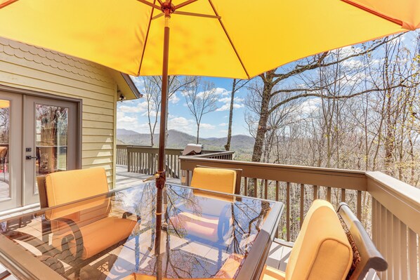 House (2 Bedrooms) | Front of property - Scenic Murphy Cabin ~ 16 Mi to Blue Ridge (Murphy)