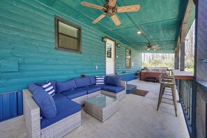 House (2 Bedrooms) | Interior - Broken Bow Cabin w/ Hot Tub, Fire Pit & Creek View (Broken Bow)