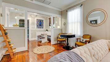 House (2 Bedrooms) | Bahagian dalam