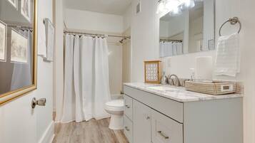 Rumah (2 Bedrooms) | Interior