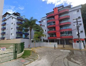 Exterior - Apartamento - Piscina - 8 Pessoas - ar Cond- 2 Dorm - Varanda Gourmet (Praia Grande Ubatuba)