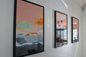 Interior detail - Modern two bedroom, dog friendly, beach house (Padstow)