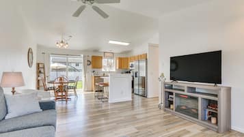 House (3 Bedrooms) | Front of property