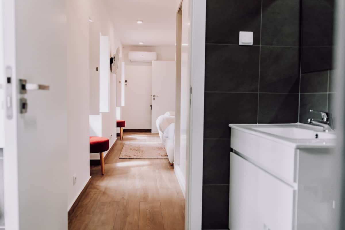 Superior kamer | 1 slaapkamer, geluiddichte muren, gratis wifi, beddengoed