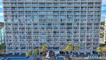 Condo, 1 Bedroom | Exterior