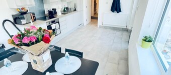 Immaculate 2 Bed House in Cambridge