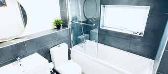 Immaculate 2 Bed House in Cambridge