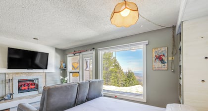 Picturesque Mt Spokane Condo Near Skiing & Biking!