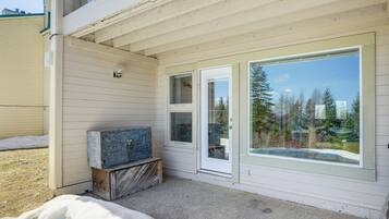 Apartment (1 Bedroom) | Interior