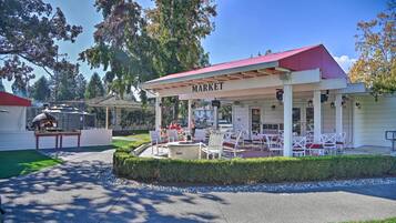 Apartment (0 Bedroom) | Interior