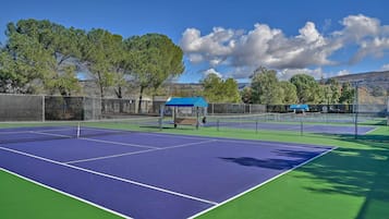 Apartment (0 Bedroom) | Interior