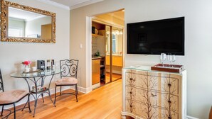 Apartemen (0 Bedroom) | Interior