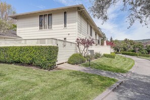 Apartment (0 Bedroom) | Interior - Resort-style Napa Studio: Close to Wineries! (Napa)