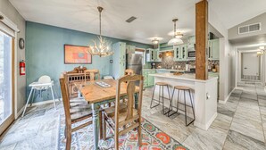 Interior - Ruidoso Mountain Home w/ 3 Decks & Grill! (Ruidoso)