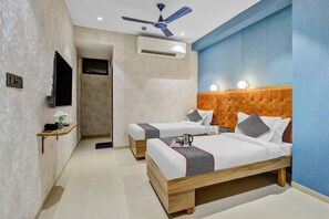 Deluxe Room | Private kitchen - Super Collection O Siddharth Corporate (Gandhinagar)