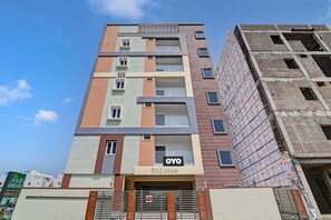 Front of property - OYO PVS Home Stay (Tirupati)