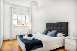 2 bedrooms, iron/ironing board, travel crib, free WiFi