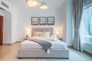 1 slaapkamer, een kluis op de kamer, een strijkplank/strijkijzer