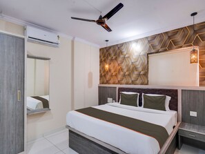 Habitación clásica | 1 dormitorio y ropa de cama