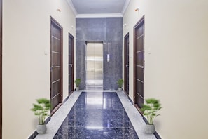 Lobby - OYO Flagship D Grand Residency (Hyderabad)