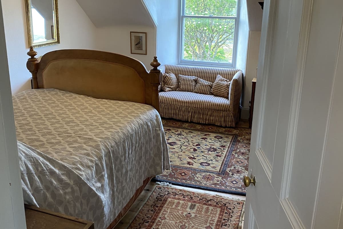 Chambre Double, salle de bains privée
