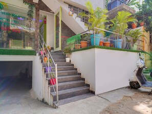 Khu sảnh