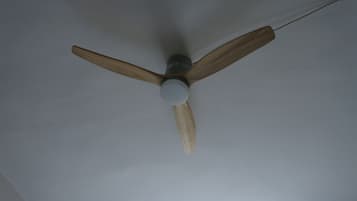 Coffres-forts dans les chambres, rideaux occultants