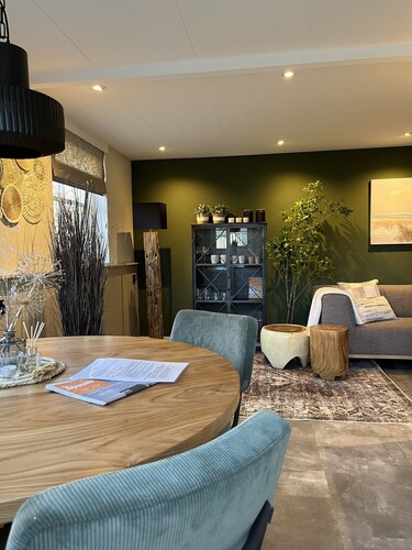 Comfortable and fully furnished apartment with modern bathroom