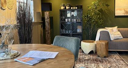 Comfortable and fully furnished apartment with modern bathroom