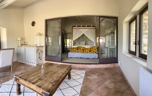 5 sovrum, strykjärn/strykbräda, wi-fi och sängkläder