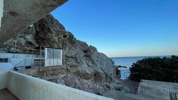 Casa, para fumadores | 2 habitaciones