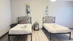 4 bedrooms, free WiFi, bed sheets