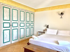 2 chambres, Wi-Fi gratuit, draps fournis